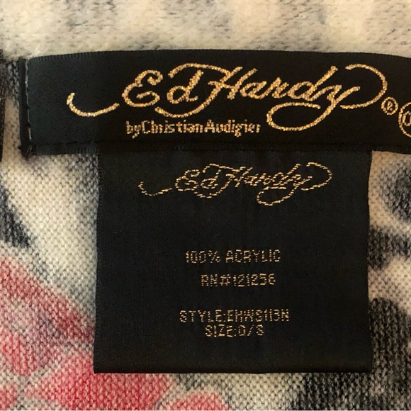 Ed Hardy Scarf - Picture 8 of 10